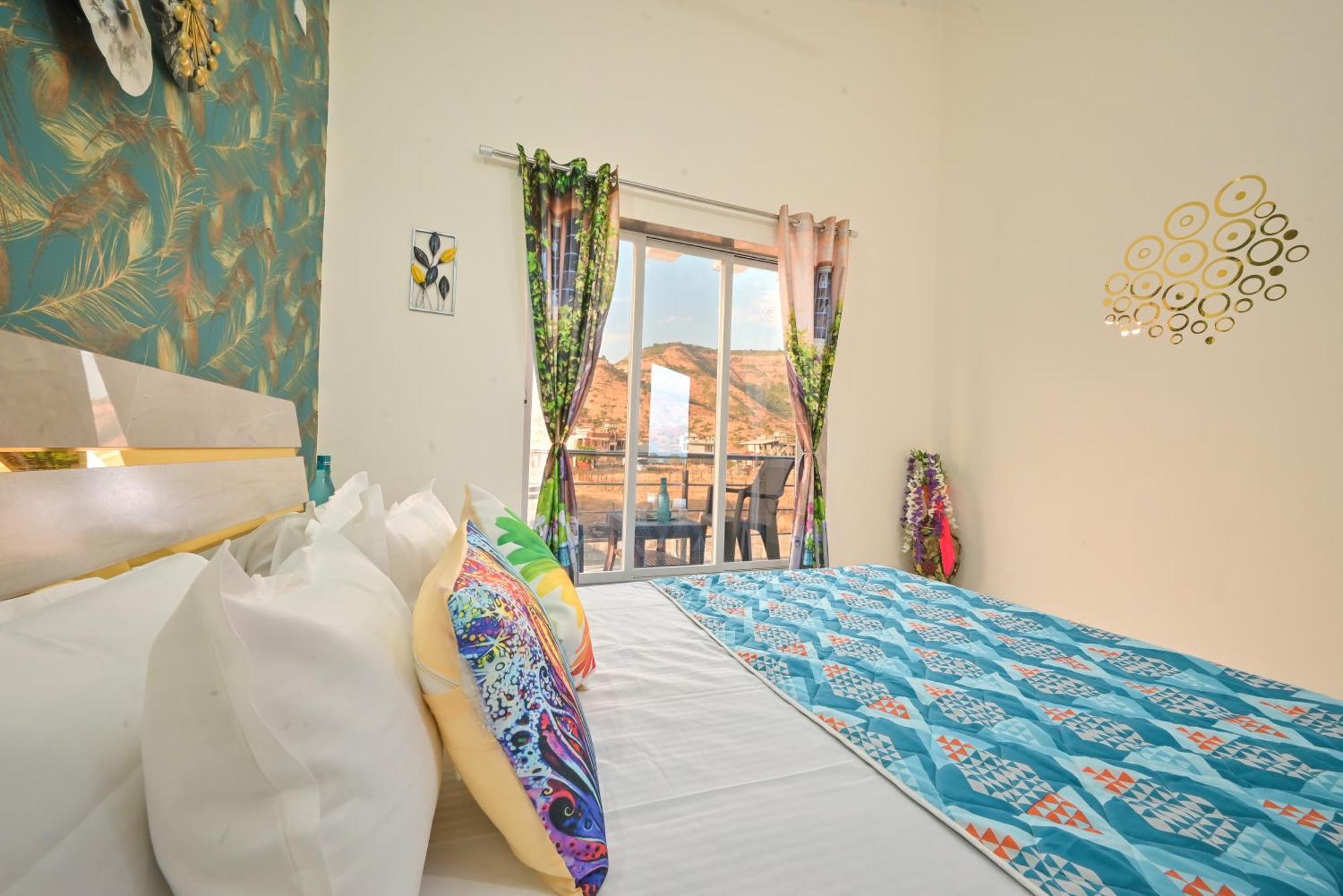 Empyrean Stay II Mirage Villa II Ac II 4Bhk II Largest Pool In Lonavala Li エクステリア 写真