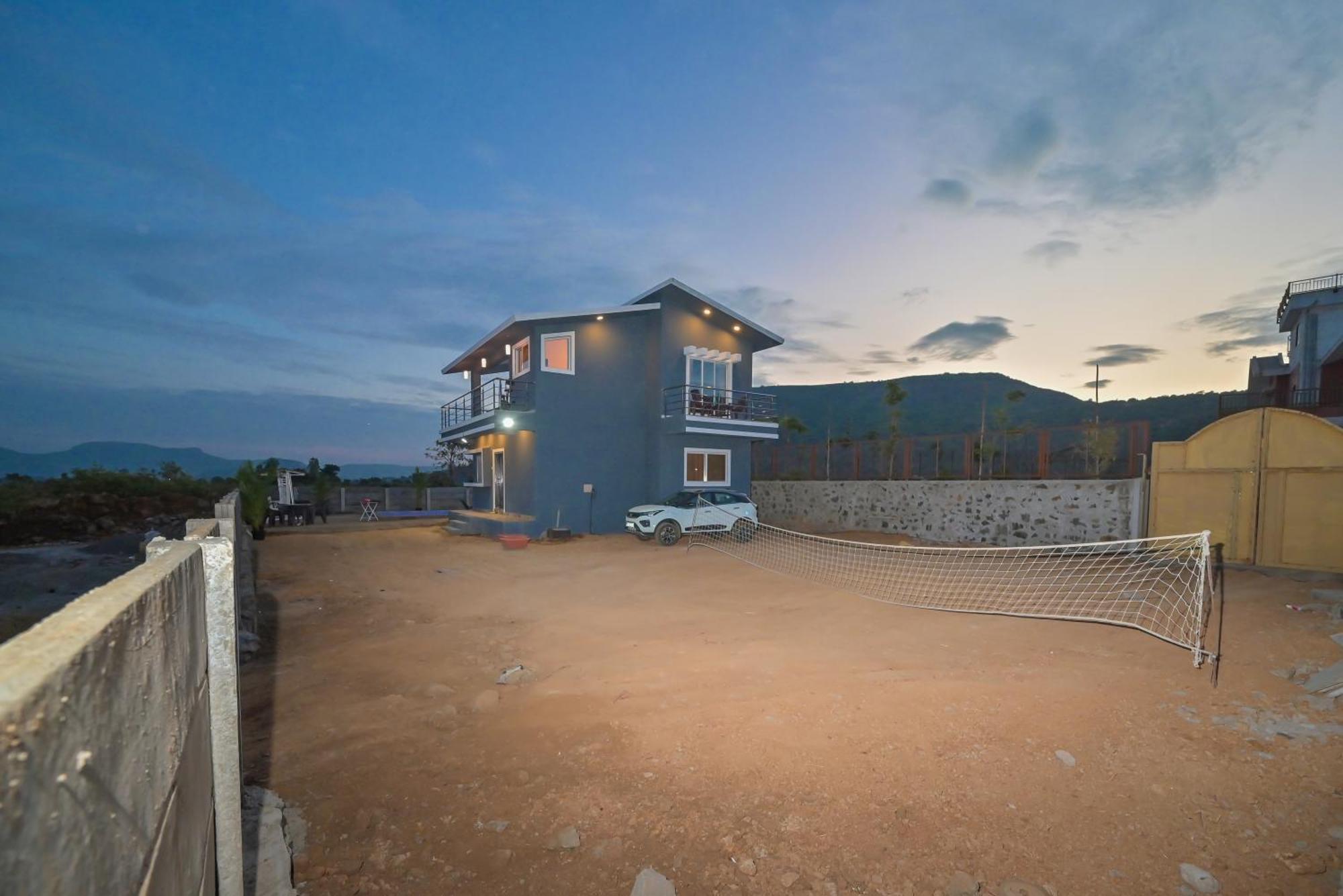 Empyrean Stay II Mirage Villa II Ac II 4Bhk II Largest Pool In Lonavala Li エクステリア 写真